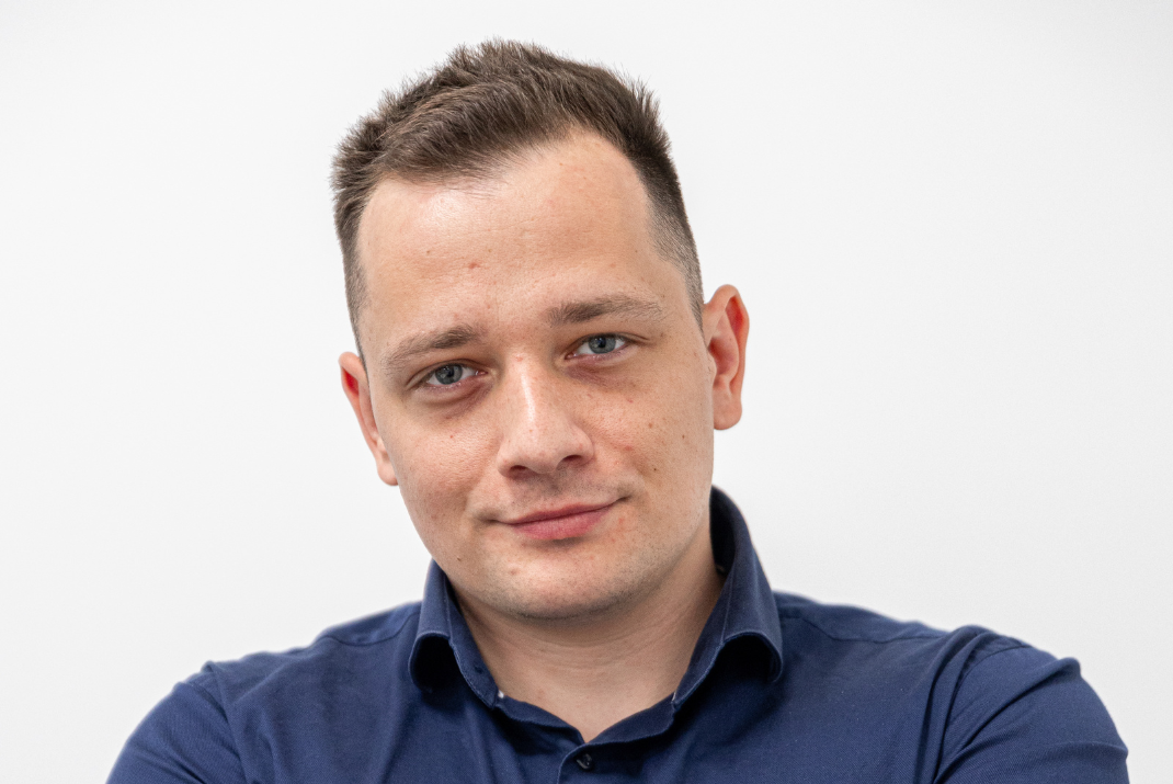 Portrait of Ádám - Diatron testimonial