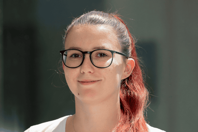 Portrait of Lisa-Marie – STRATEC Austria testimonial