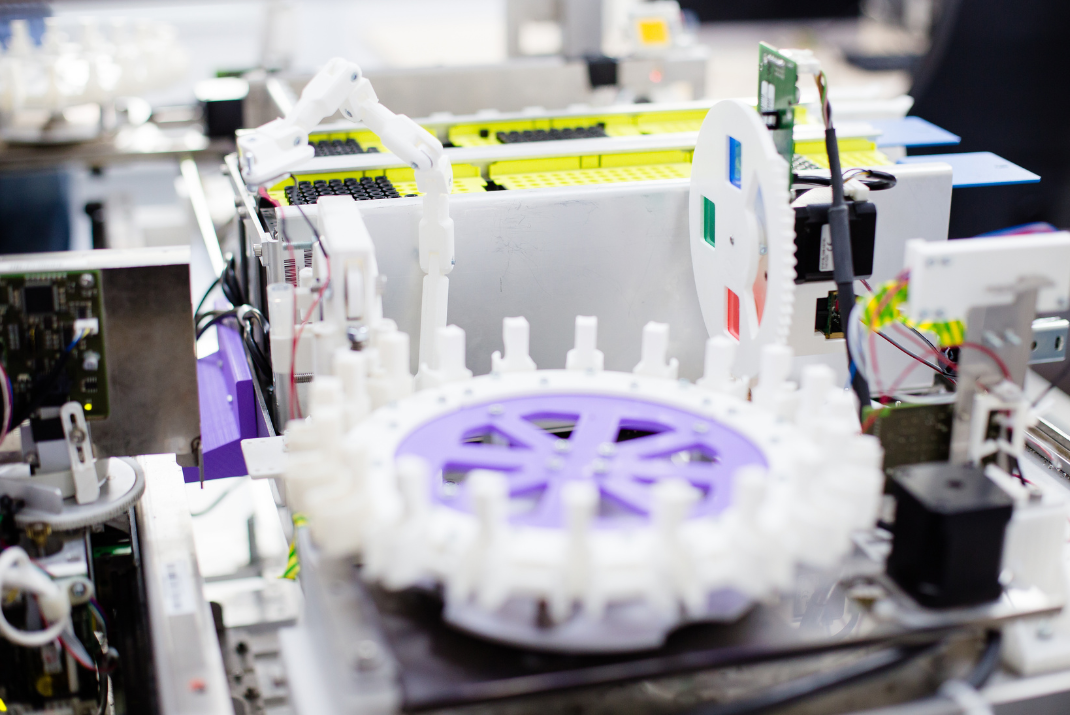 Close shot of a spinning tool for test tubes in a system for diagnostics by STRATEC